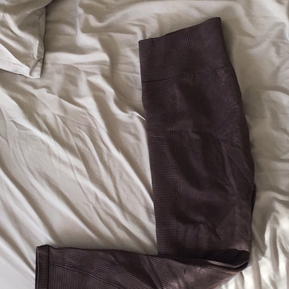 Aerie leggings chill play move